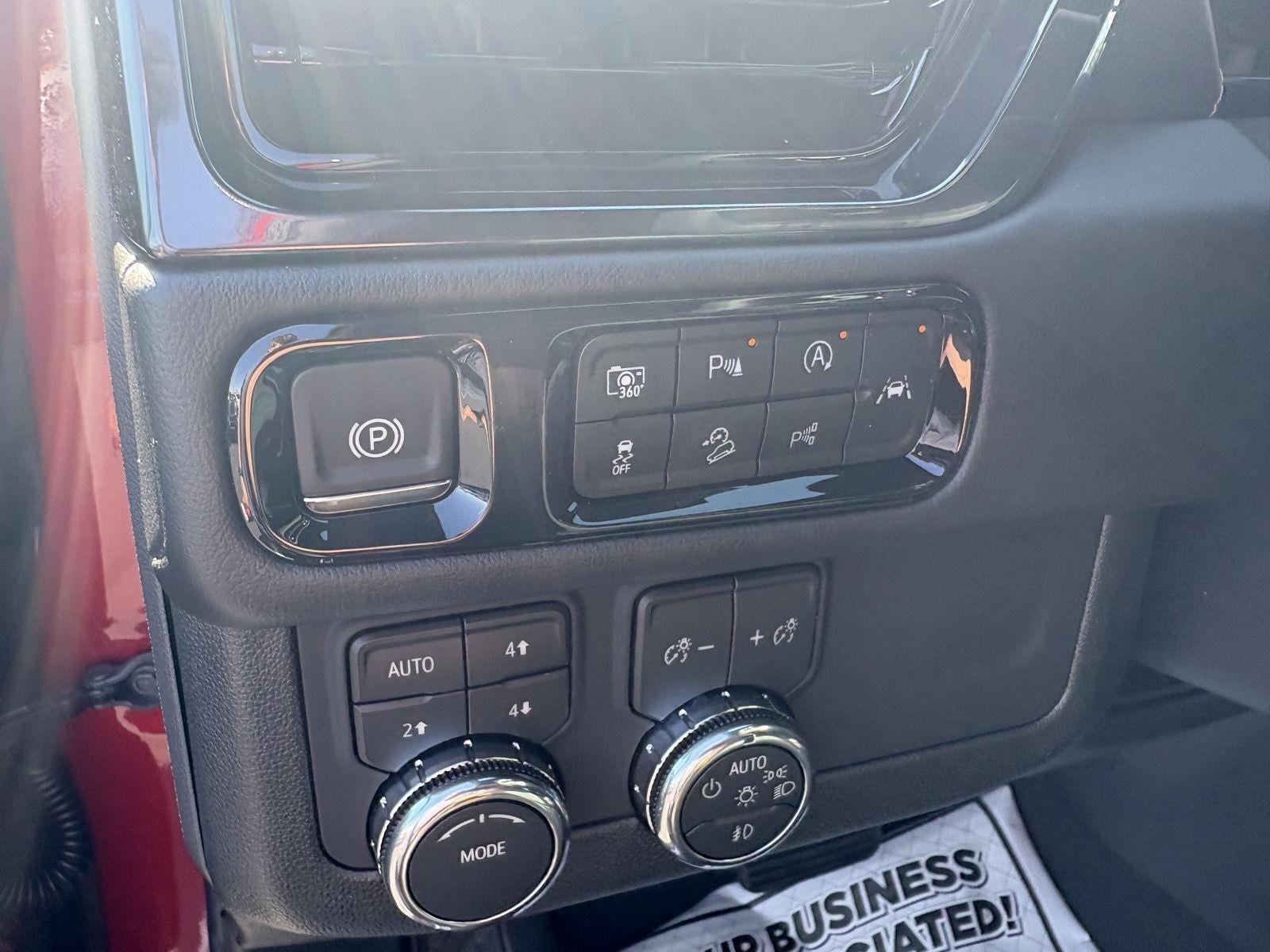 2027 GMC Yukon XL AT4