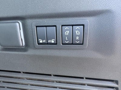 2027 GMC Yukon XL AT4