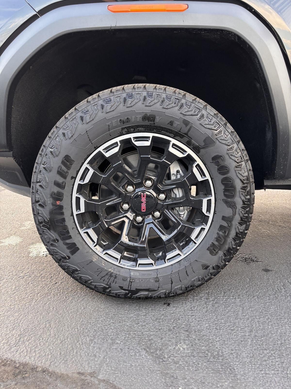 2026 GMC Canyon AT4