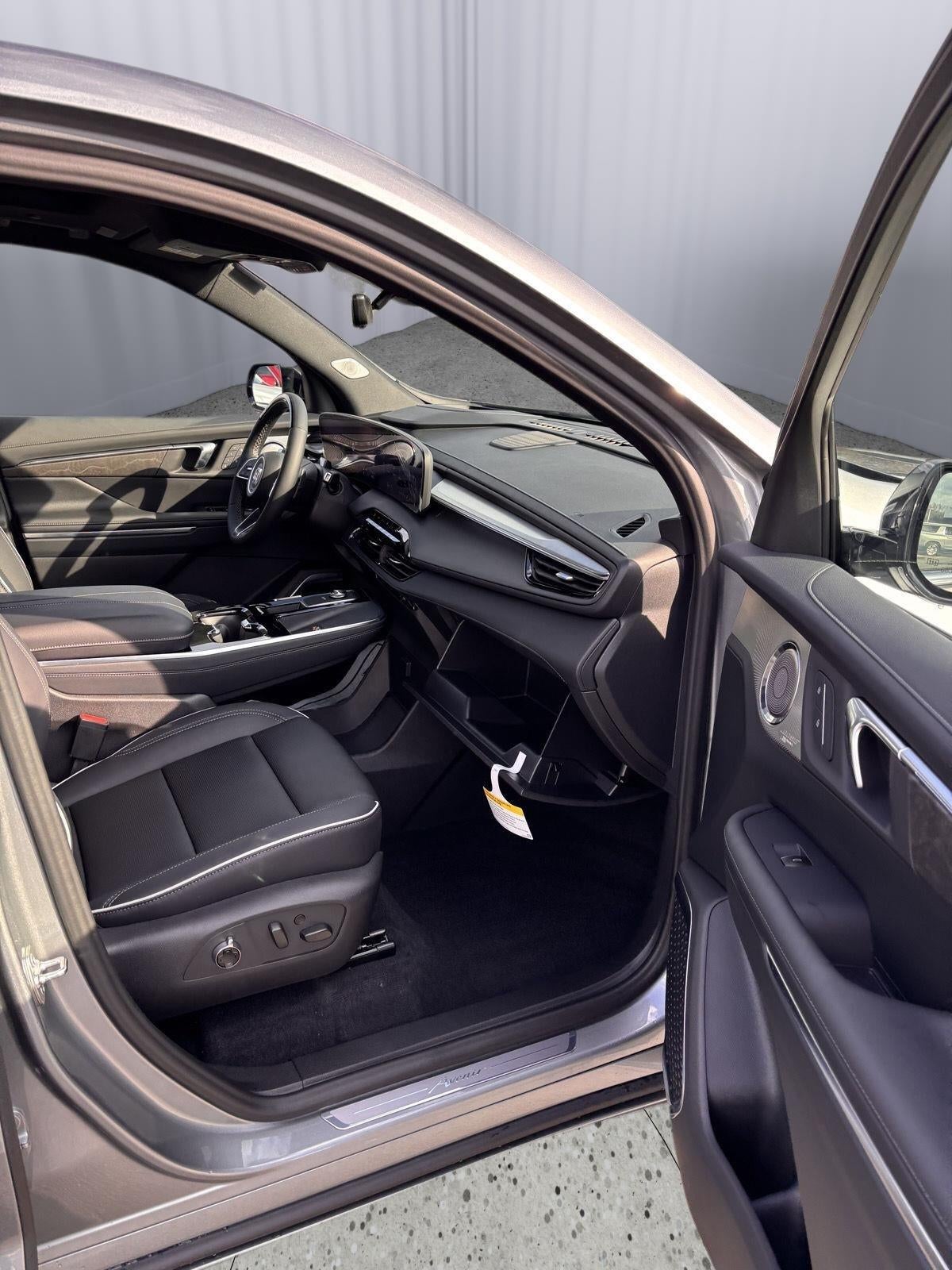 2027 Buick Enclave Avenir