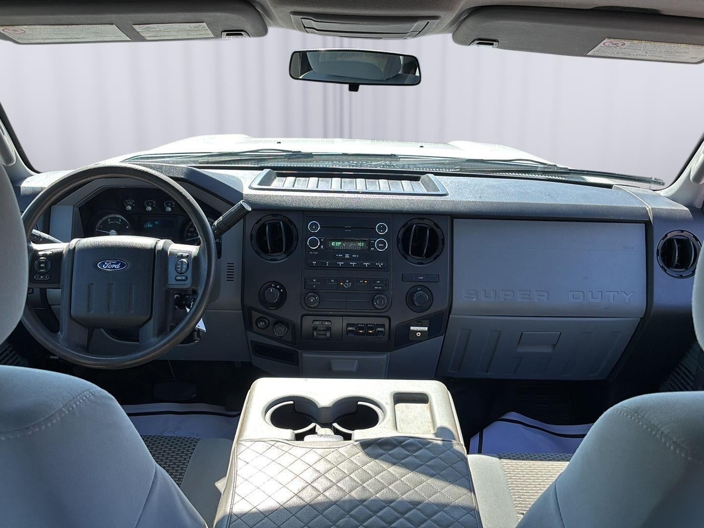 2016 Ford Super Duty F-350 DRW XL