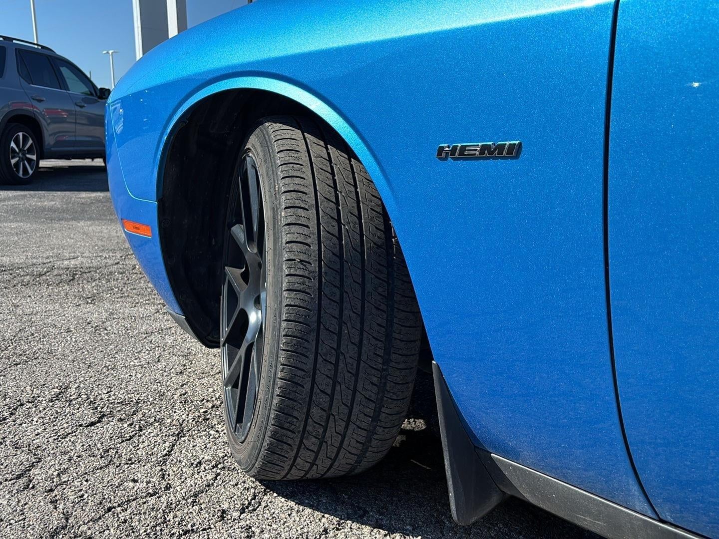 2015 Dodge Challenger R/T Shaker