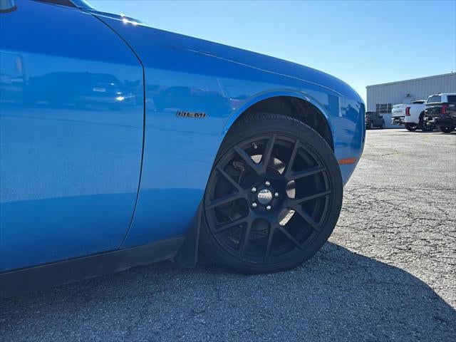2015 Dodge Challenger R/T Shaker