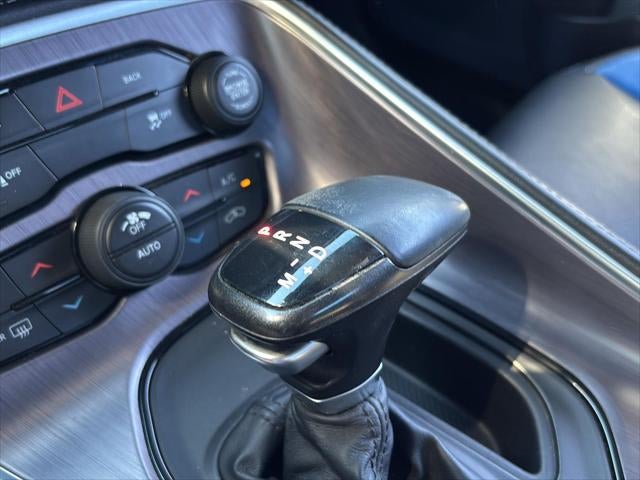 2015 Dodge Challenger R/T Shaker