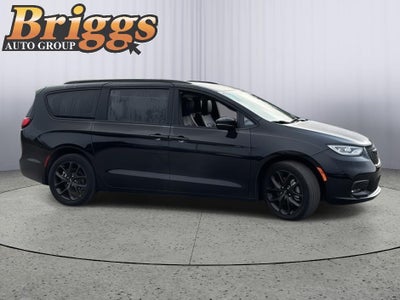 2024 Chrysler Pacifica Limited