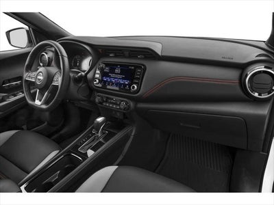 2022 Nissan Kicks SR
