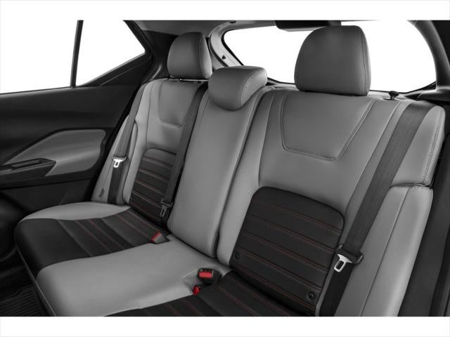 2022 Nissan Kicks SR