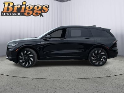 2025 Lincoln Nautilus Reserve