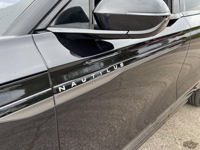 2025 Lincoln Nautilus Reserve