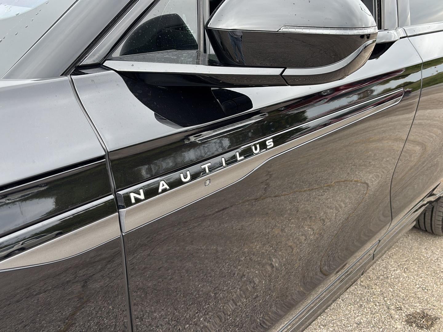 2025 Lincoln Nautilus Reserve
