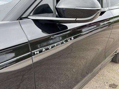 2025 Lincoln Nautilus Reserve