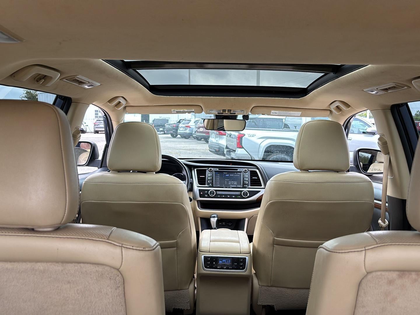 2019 Toyota Highlander Limited Platinum