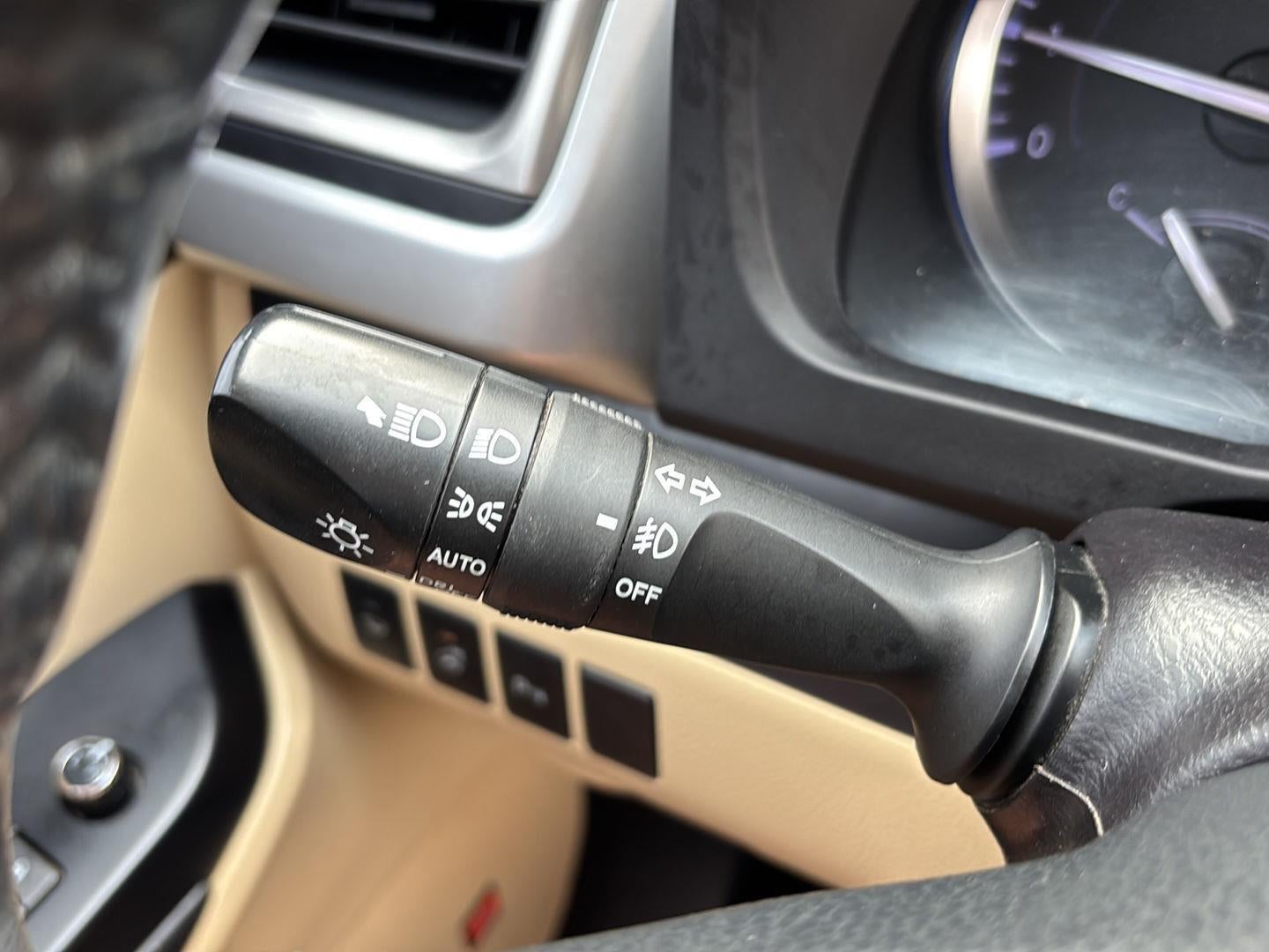 2019 Toyota Highlander Limited Platinum