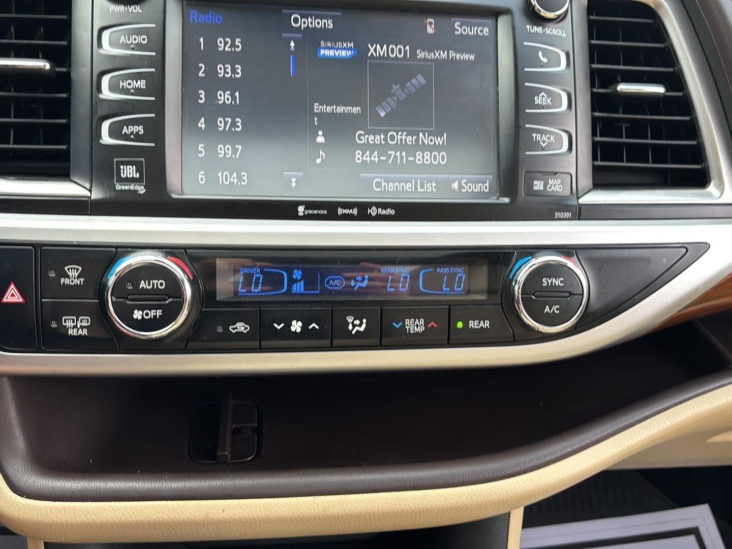2019 Toyota Highlander Limited Platinum