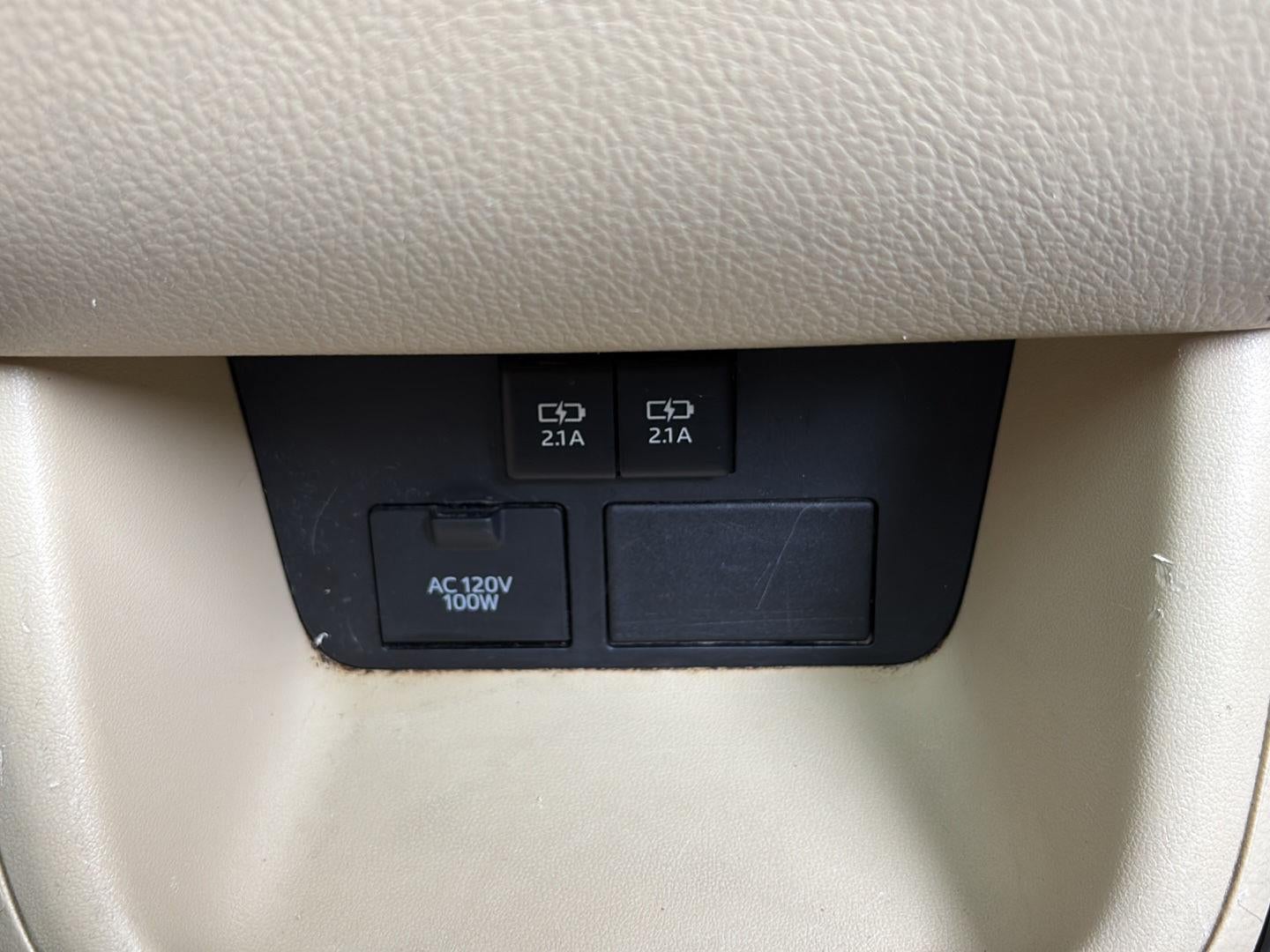 2019 Toyota Highlander Limited Platinum