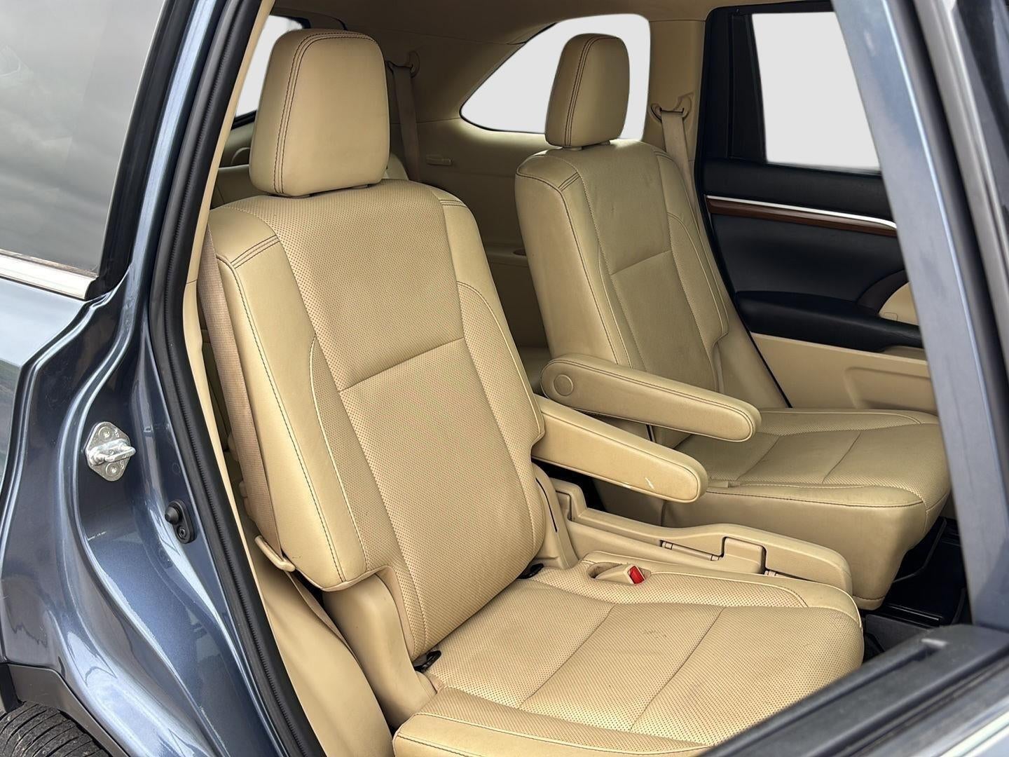 2019 Toyota Highlander Limited Platinum