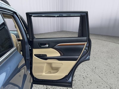 2019 Toyota Highlander Limited Platinum