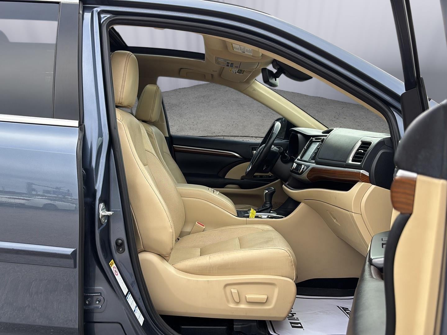 2019 Toyota Highlander Limited Platinum