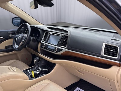 2019 Toyota Highlander Limited Platinum