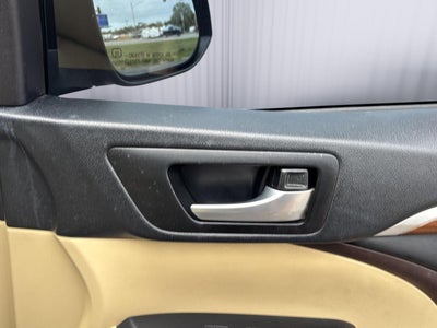 2019 Toyota Highlander Limited Platinum