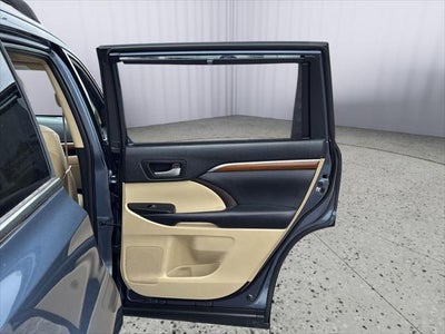 2019 Toyota Highlander Limited Platinum