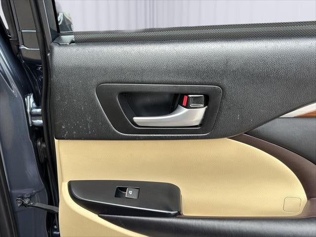 2019 Toyota Highlander Limited Platinum
