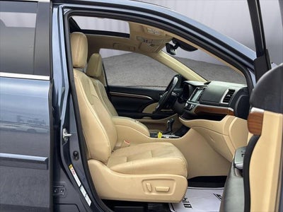 2019 Toyota Highlander Limited Platinum