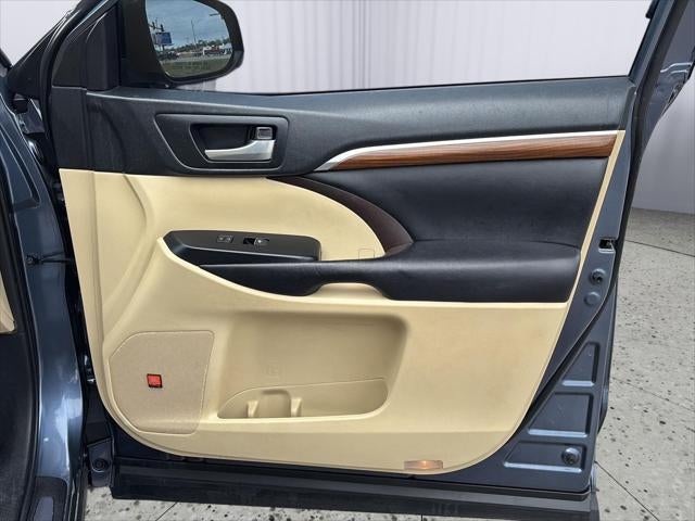 2019 Toyota Highlander Limited Platinum