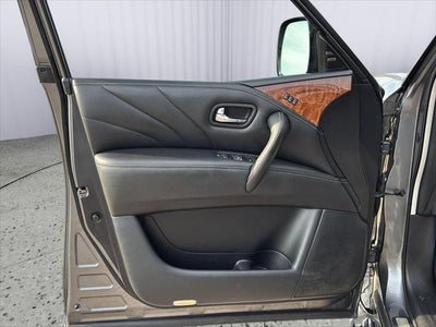 2017 INFINITI QX80 Base