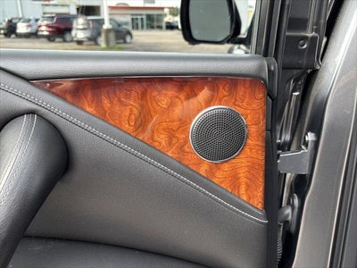 2017 INFINITI QX80 Base